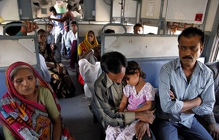 格鲁吉亚助孕合法中介_加利普·奥兹特克 格鲁吉亚 代孕